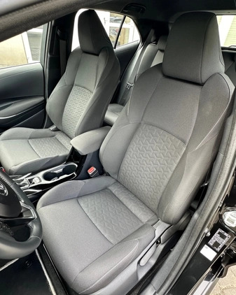 Toyota Corolla cena 79900 przebieg: 75700, rok produkcji 2021 z Iława małe 781